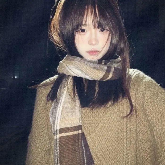 只是陌生人海报